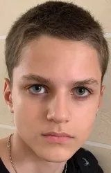 Михаил Иванов